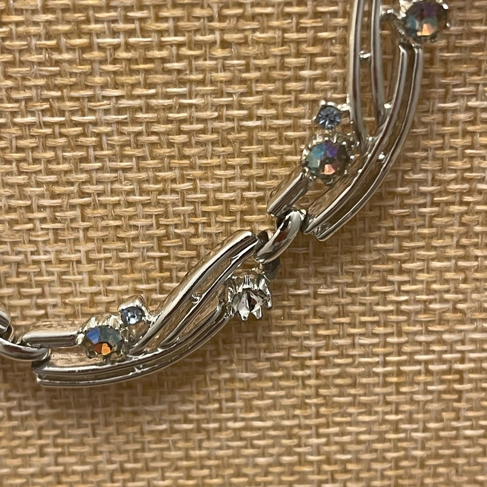 Classy necklace - Picture 2 of 3